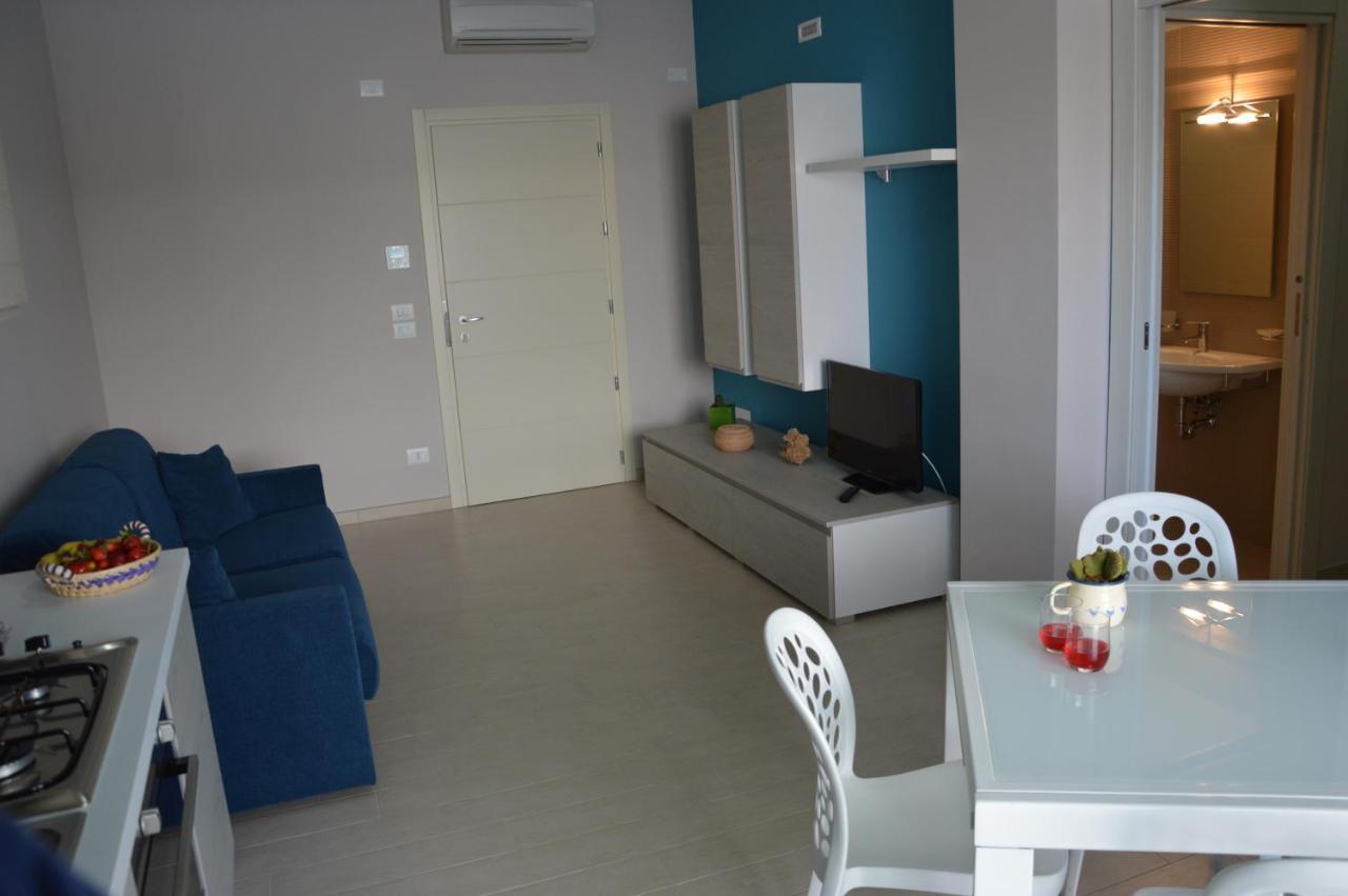 Case Vacanze Blue Bay Resort Roseto Degli Abruzzi Eksteriør billede