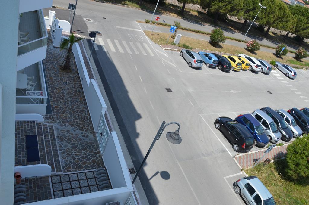 Case Vacanze Blue Bay Resort Roseto Degli Abruzzi Eksteriør billede